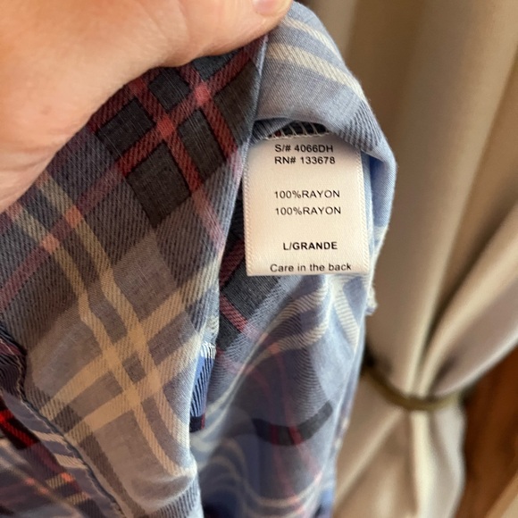 Long Plaid Dress by Love Tree Los Angelos. Front is just below knee,back is long - Picture 4 of 6